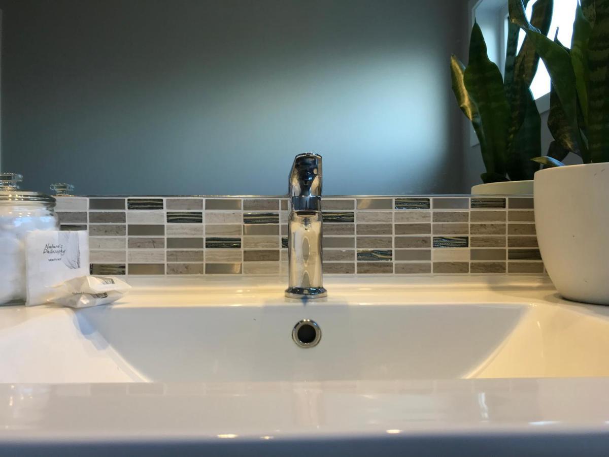 The Great Escape, Luxury Waterfront, Hottub Villa Whitianga Exteriör bild